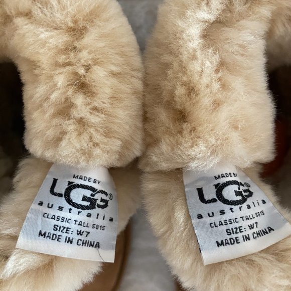 Woman’s Ugg Classic Tall Boots 5815 - Chestnut Size 7 - Picture 9 of 9